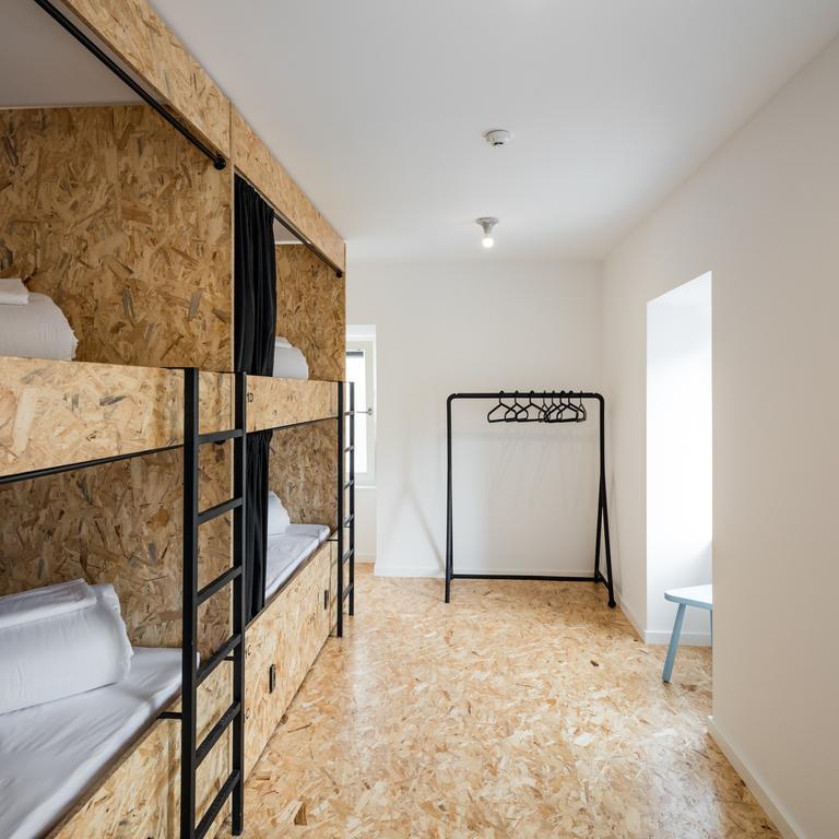 Hostel Conii & Suites Algarve กัวเตย์รา ภายนอก รูปภาพ