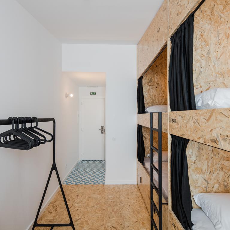 Hostel Conii & Suites Algarve กัวเตย์รา ภายนอก รูปภาพ