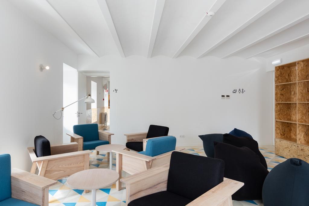 Hostel Conii & Suites Algarve กัวเตย์รา ภายนอก รูปภาพ