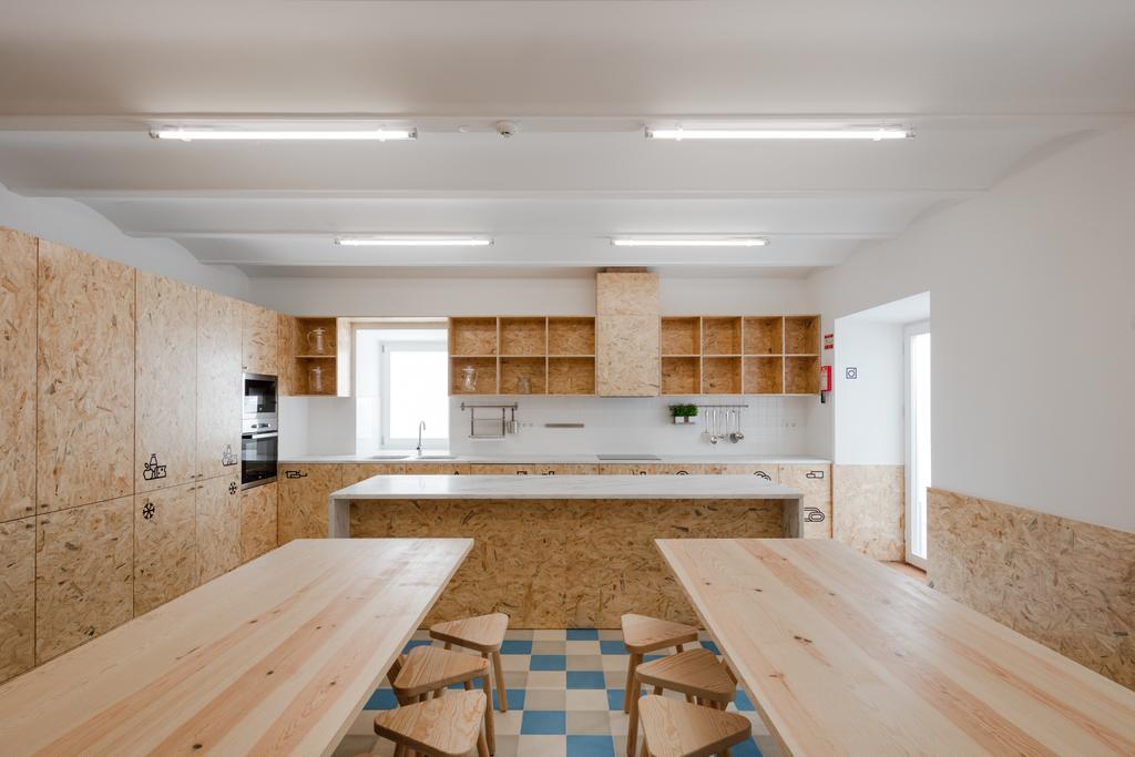 Hostel Conii & Suites Algarve กัวเตย์รา ภายนอก รูปภาพ
