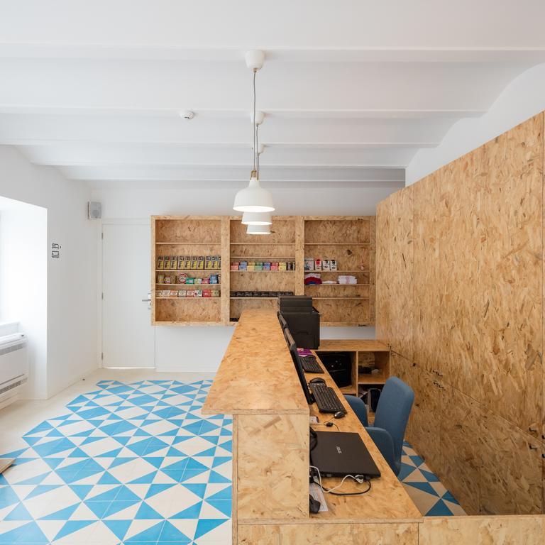 Hostel Conii & Suites Algarve กัวเตย์รา ภายนอก รูปภาพ