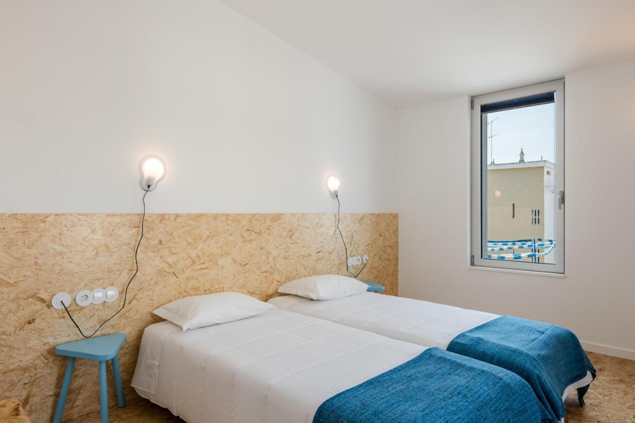 Hostel Conii & Suites Algarve กัวเตย์รา ภายนอก รูปภาพ